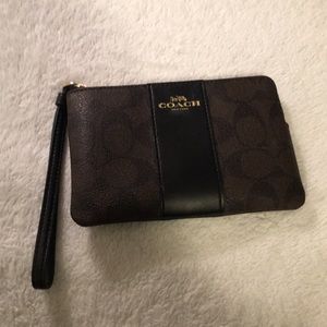 New Coach wallet wristlet